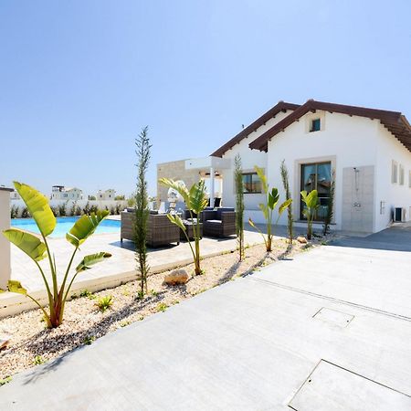 Kymma Villa #16 Ayia Napa Phòng bức ảnh