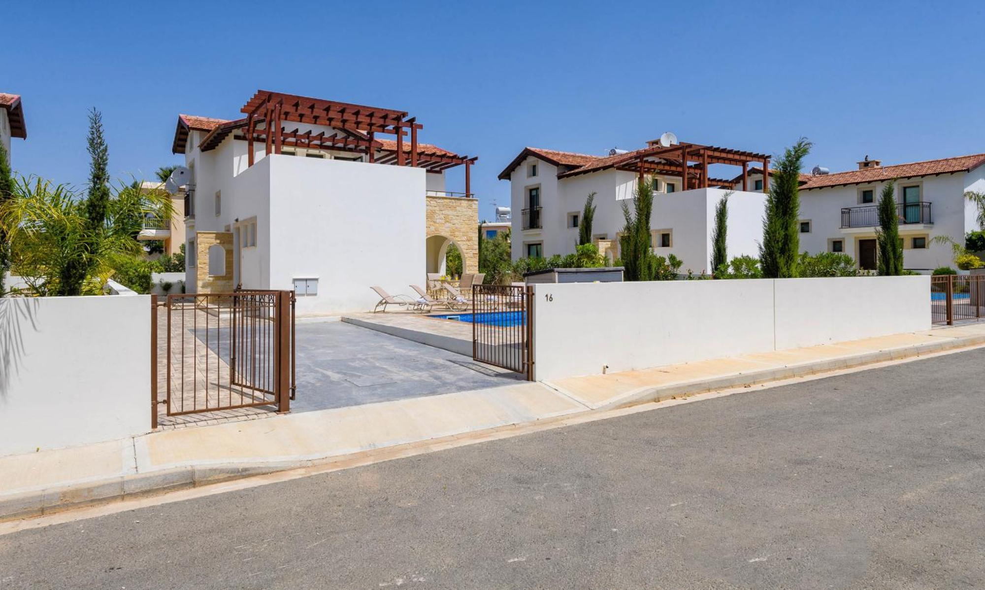 Kymma Villa #16 Ayia Napa Phòng bức ảnh
